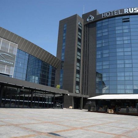 Hotel Russia Skopje Bagian luar foto