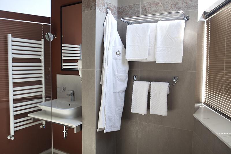 Hotel Russia Skopje Bagian luar foto