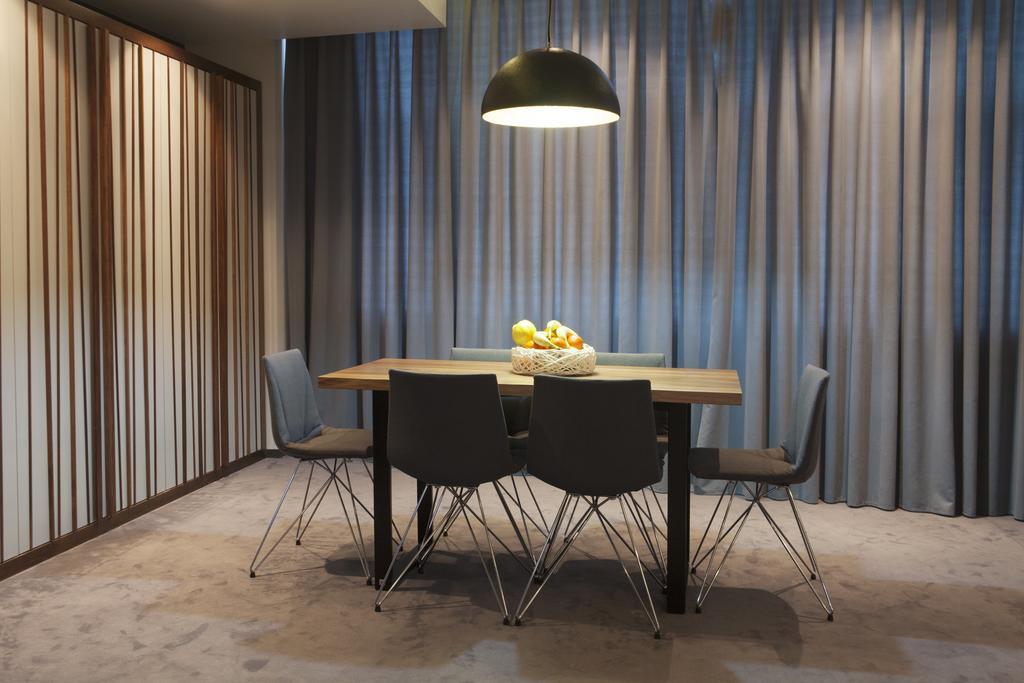 Hotel Russia Skopje Bagian luar foto