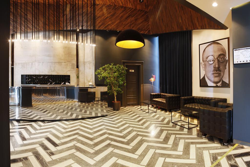 Hotel Russia Skopje Bagian luar foto