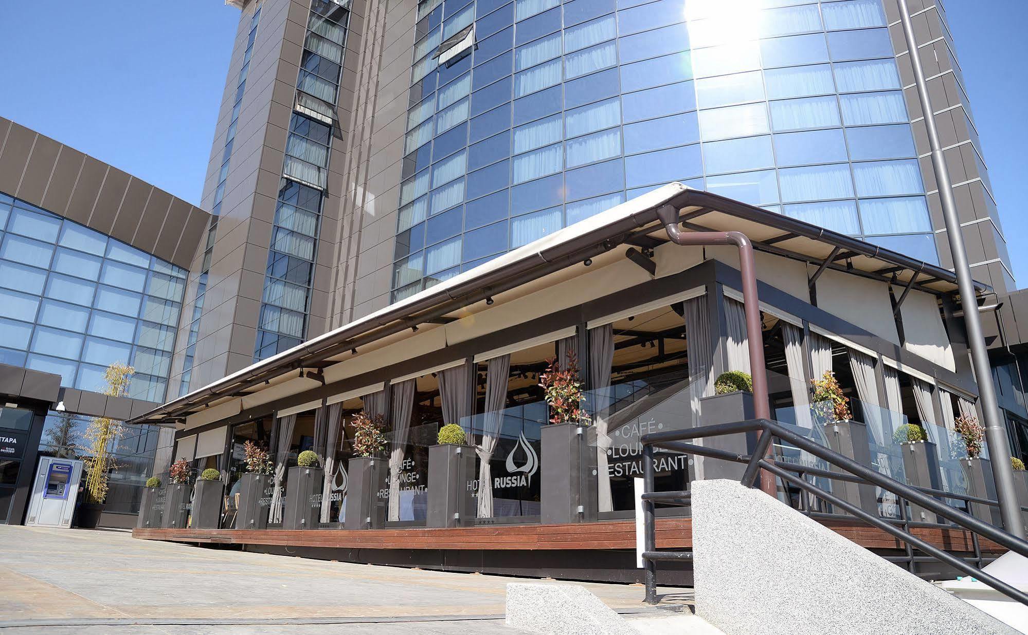 Hotel Russia Skopje Bagian luar foto